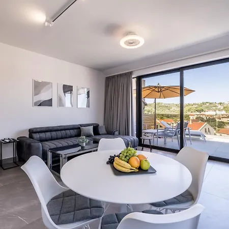 Golden Sunset - Exclusive 4-star Appartement *