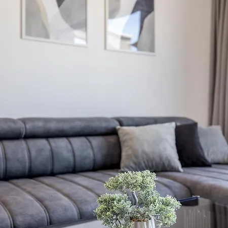 Golden Sunset - Exclusive 4-star شقة سوتيفان